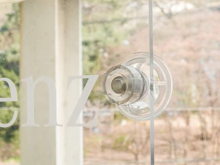 부동산간판 카페포토존 미용실간판 아크릴현판 도어사인 아이방문패 캠핑문패 현관문패 직접 제작하는 간판업체 LED사인 43
