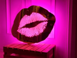 후광간판 LED거울 거울간판 LED조명거울 006 셀카존 포토존 미러사인 거울후광 후광사인 거울디자인