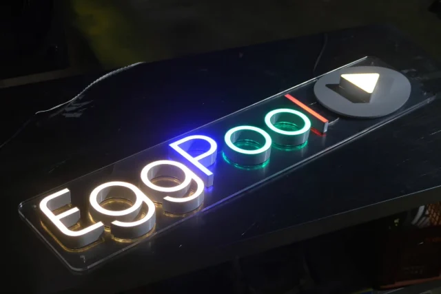 8mm 얇은 획으로 구성된 실내 소형 led 채널 사인입니다. 
간단하게 설치하실수 있도록 미리 작업하여 관련 부자재랑 같이 보내드립니다. 

#소형채널
#3d프린트간판
#채널간판
#실내간판
#얇은획